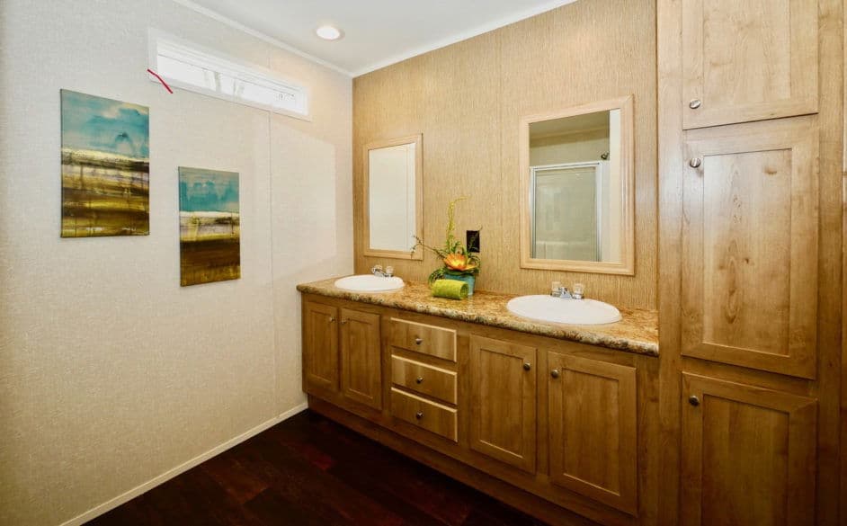 Park hill 342 bathroom home features