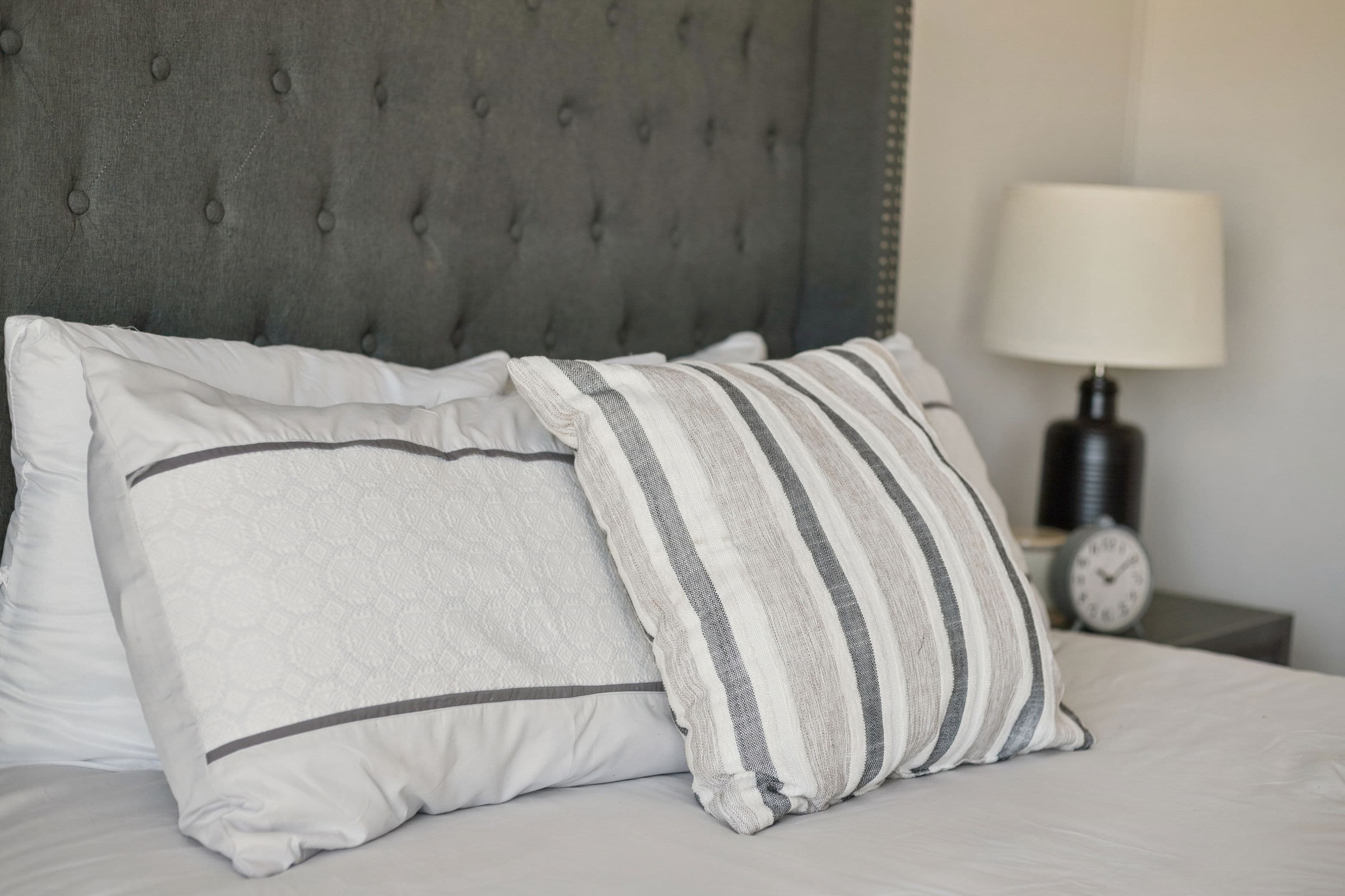 Valuhomes limited 28724p  interior home features