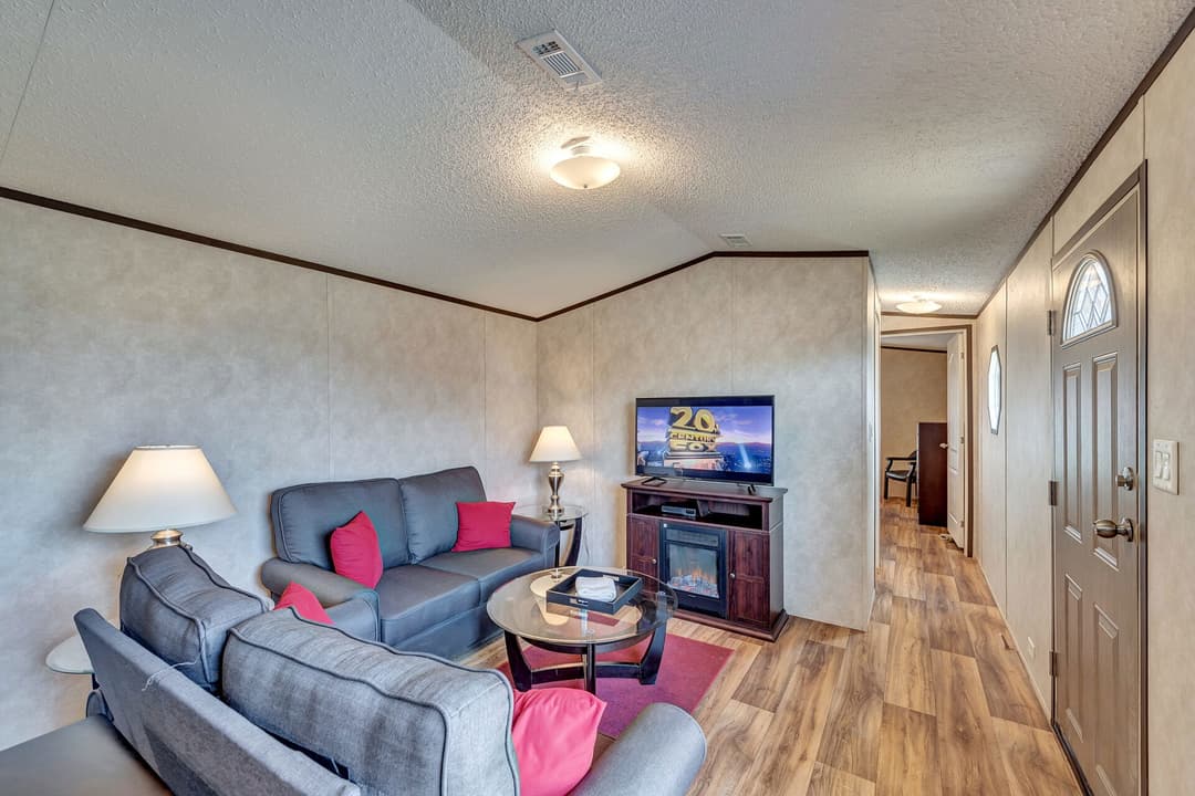 Select s-1264-22a interior home features