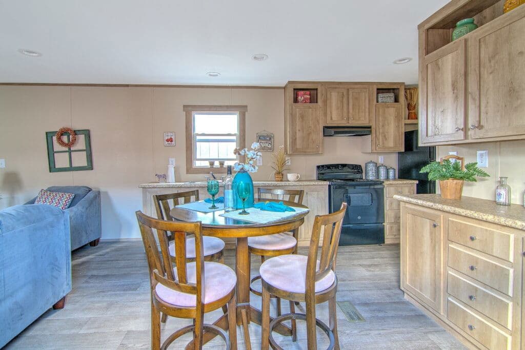 Carina 9270 interior home features