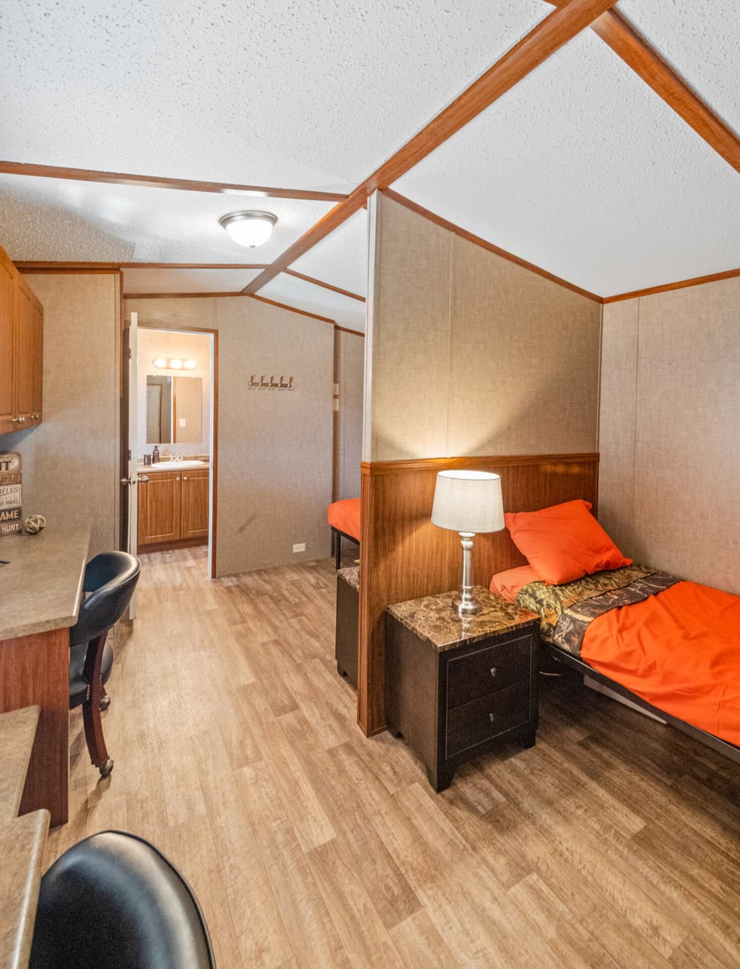 Select s-1234-32a interior home features