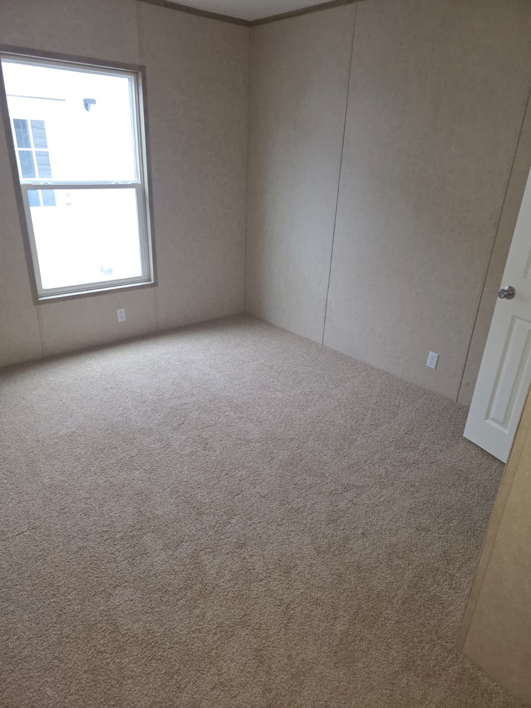 2018 clayton (pre-owned) interior home features