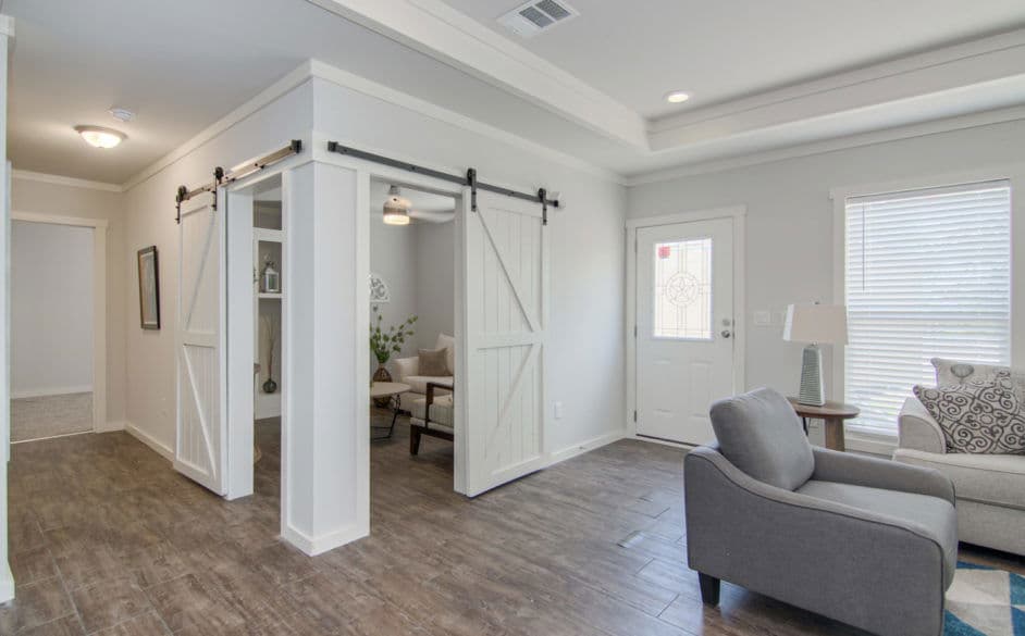 Haven 6368 interior home features