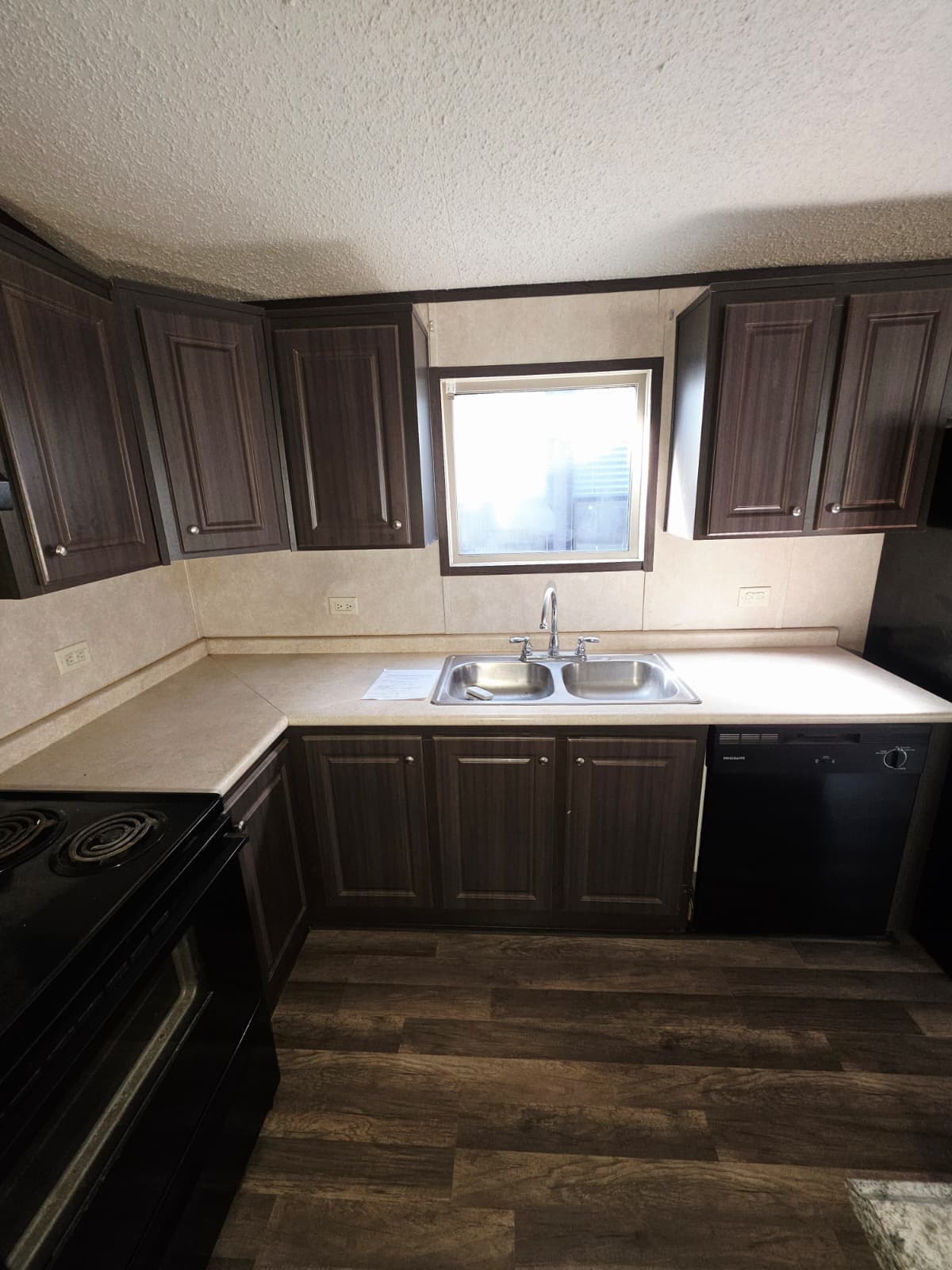 2019 legacy 1664-32c (pre-owned)  home features