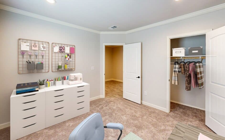 Beaumont 5079 bedroom home features