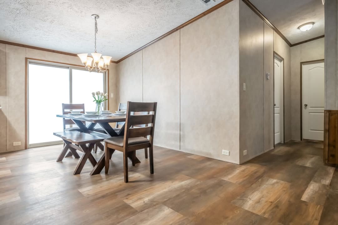 Classic c-3248-32b interior home features