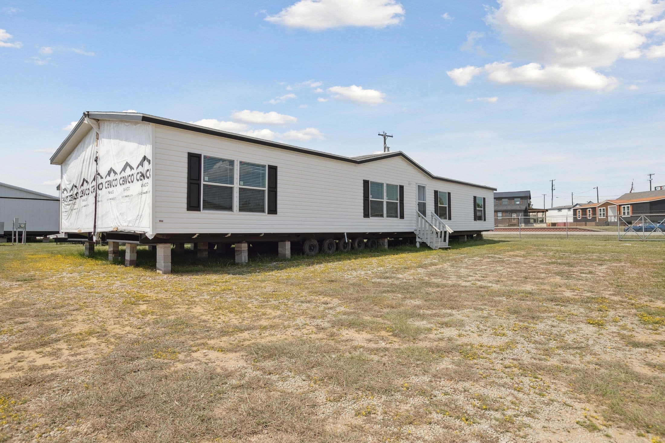 Valuhomes limited 28724p  exterior home features