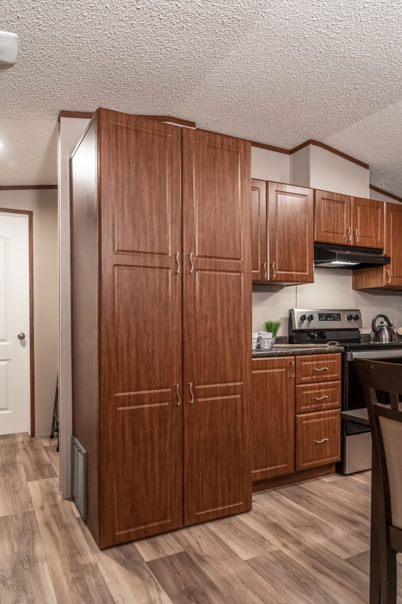 Heritage h-1664-32c interior home features