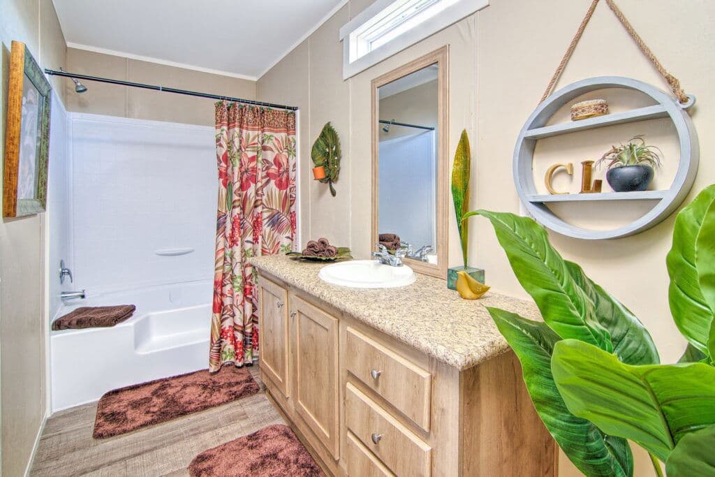 Phoenix 9277 bathroom home features