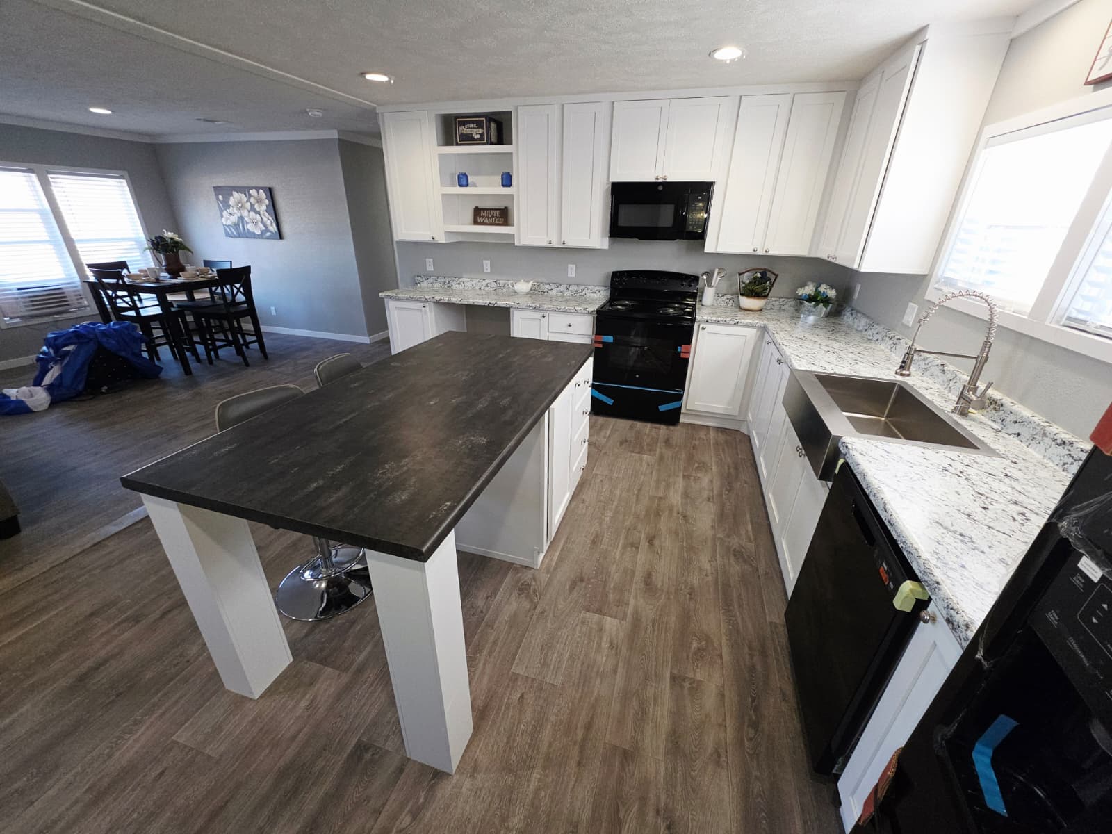 The sherman   home features