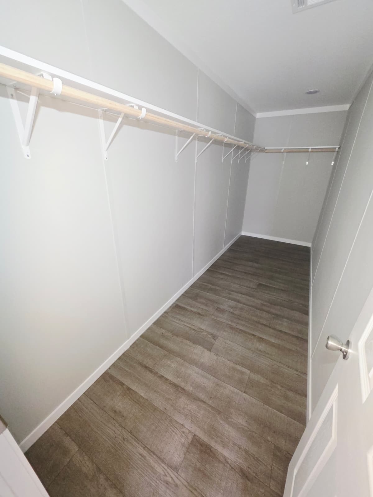 Scorpio 9469  home features