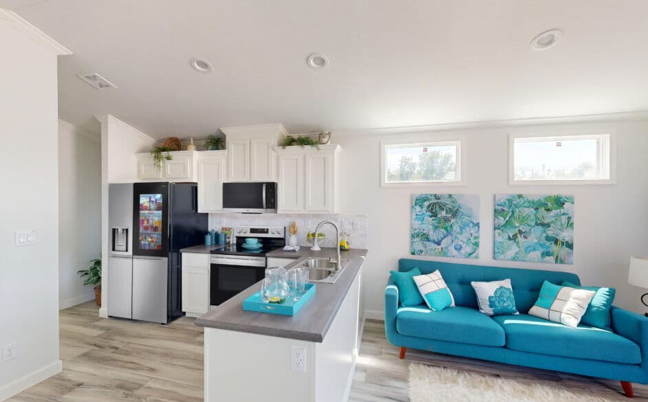 Sparrow c34ep8 interior home features