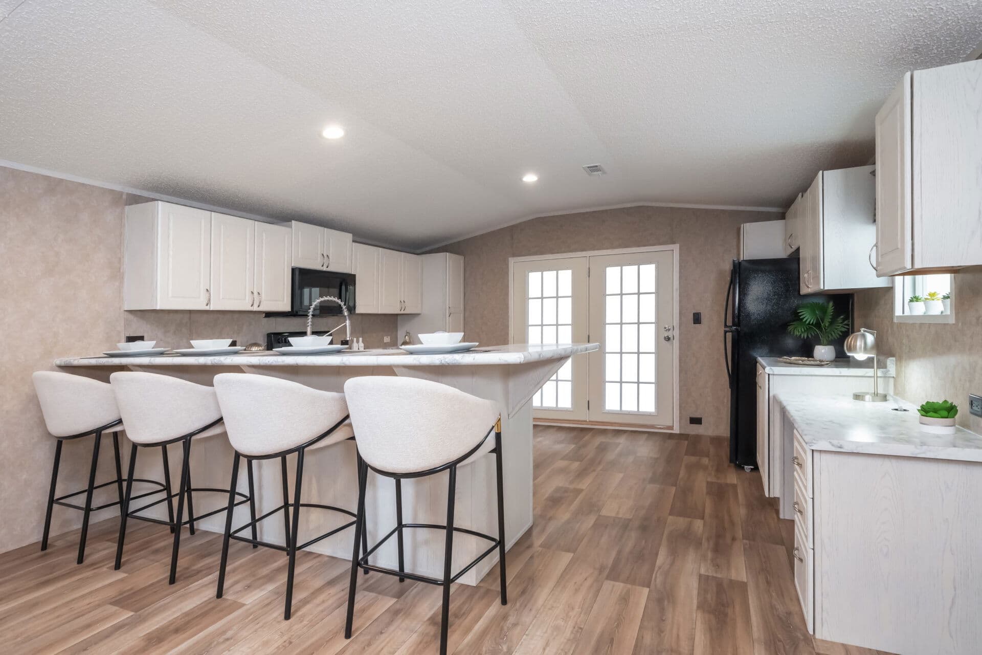 Classic c-1660-21fka kitchen home features